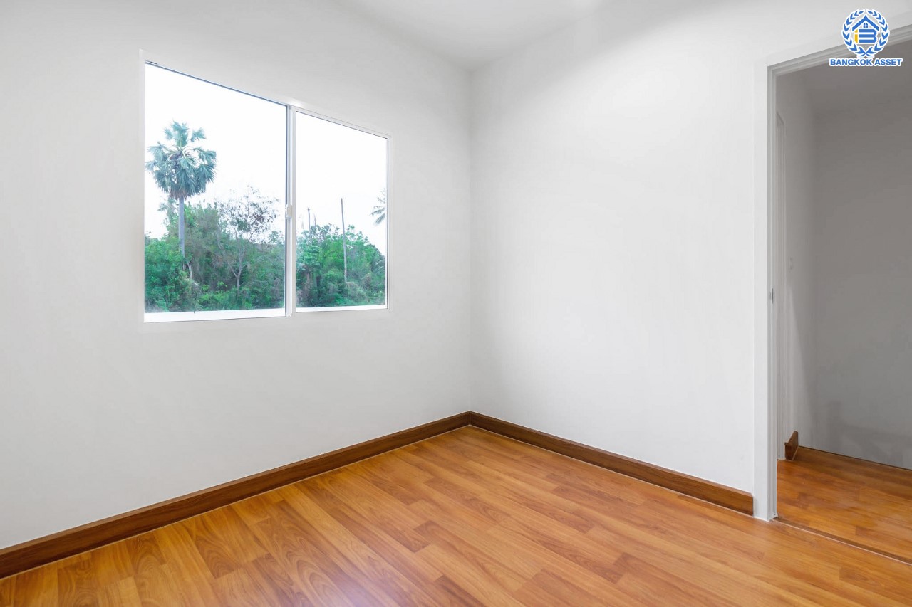 บ้านมือสองตกแต่งใหม่ ม.พฤกษาทาวน์ ติดถนนราชพฤกษ์ ทาวน์เฮ้าส์พร้อมอยู่! เนื้อที่ 17.5 ตร.ว. ฟังก์ชัน 3 ห้องนอน 2 ห้องน้ำ เดินทางสะดวกบนทำเลศักยภาพ ใกล้วงเวียนพระราม5 เชื่อมต่อทั้งถ.นครอินทร์ ,ราชพฤกษ์ ,และกาญจนาภิเษก และรถไฟฟ้า "สถานีบางรักใหญ่"